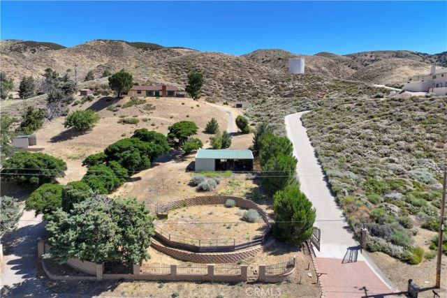 9715 Northside, Leona Valley, CA 93551