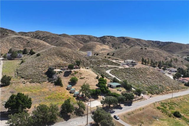 9715 Northside, Leona Valley, CA 93551