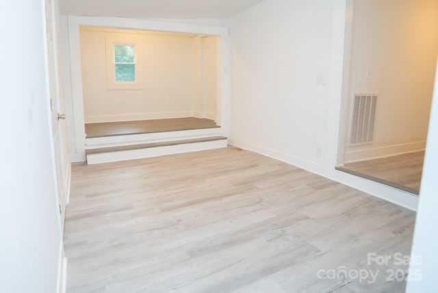 383 Camden Court NW, Concord, NC 28027