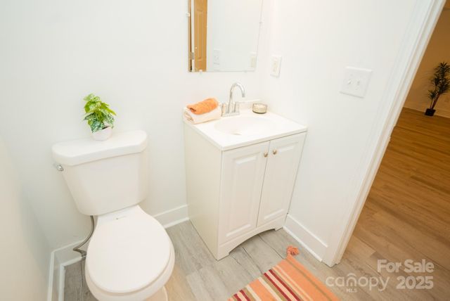 383 Camden Court NW, Concord, NC 28027
