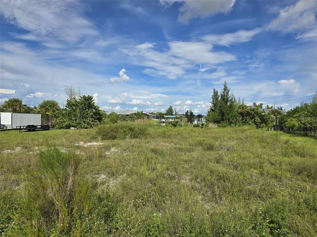 14488 FORT MYERS AVENUE, Port Charlotte, FL 33981
