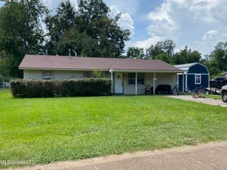 2030 Charles Street, Vidalia, LA 71373