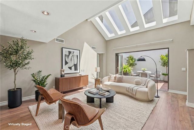 29771 Running Deer, Laguna Niguel, CA 92677