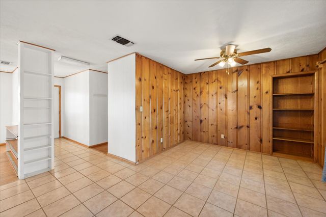 2709 Fm 637, Corsicana, TX 75109