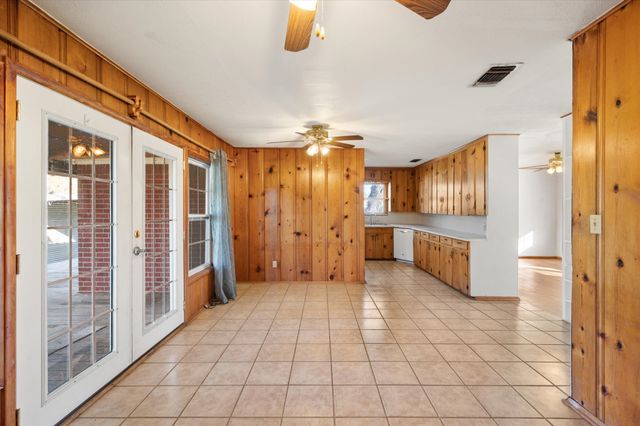 2709 Fm 637, Corsicana, TX 75109