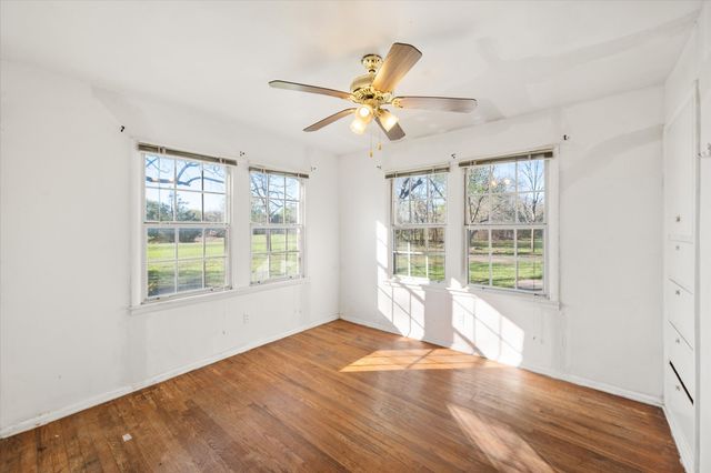 2709 Fm 637, Corsicana, TX 75109