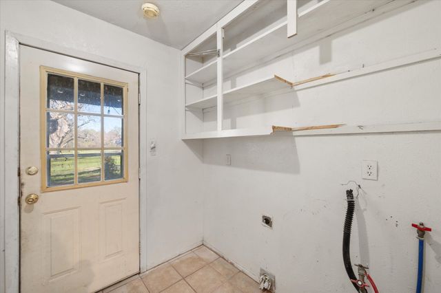 2709 Fm 637, Corsicana, TX 75109