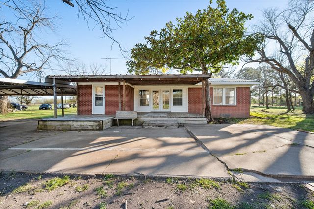 2709 Fm 637, Corsicana, TX 75109