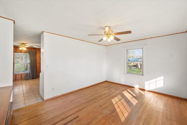 2709 Fm 637, Corsicana, TX 75109