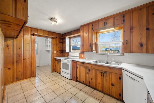 2709 Fm 637, Corsicana, TX 75109