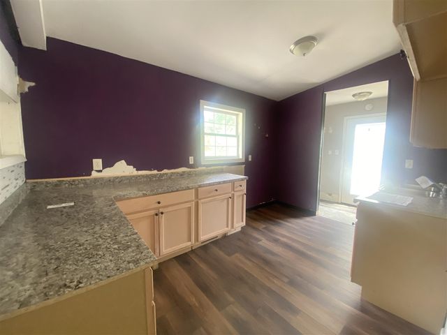 7953 Elm Street, Taylor, MI 48180