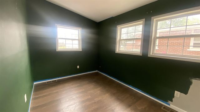 7953 Elm Street, Taylor, MI 48180