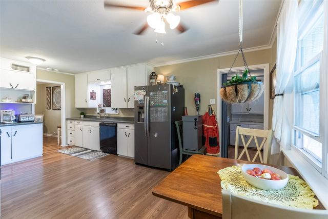 2116 Cedar Crest Drive, Abilene, TX 79601