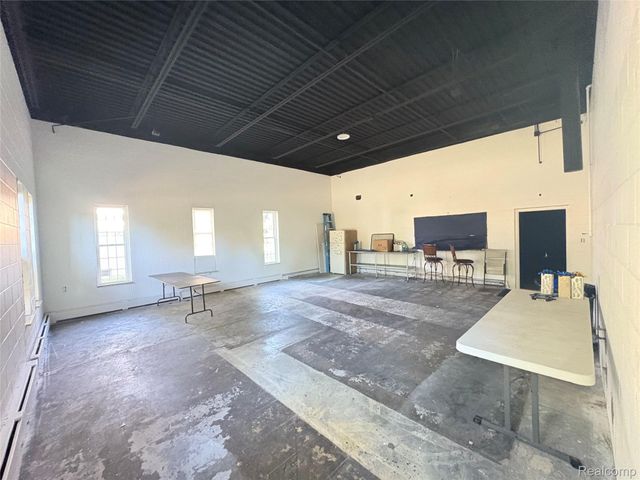 3041 Reeder Road, Independence Charter Township, MI 48346