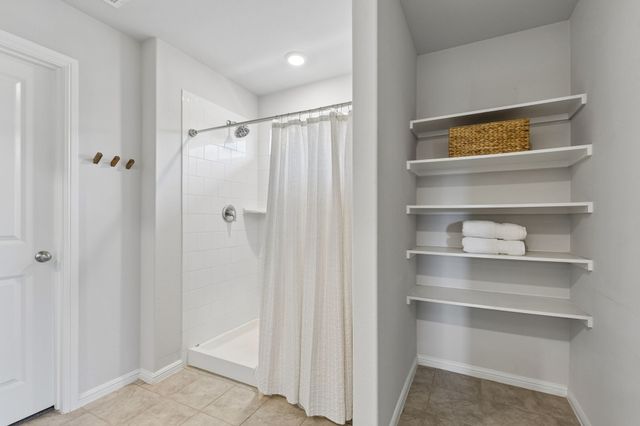 16616 Porterfield Lane, Justin, TX 76247