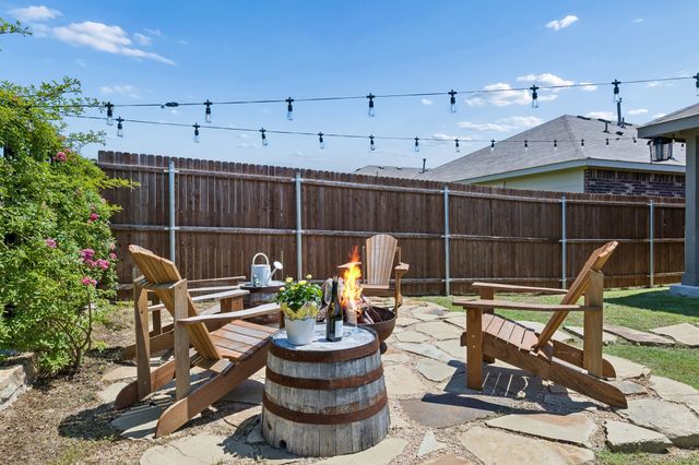 16616 Porterfield Lane, Justin, TX 76247
