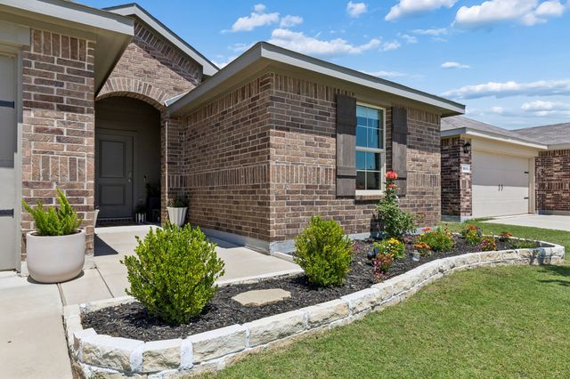 16616 Porterfield Lane, Justin, TX 76247