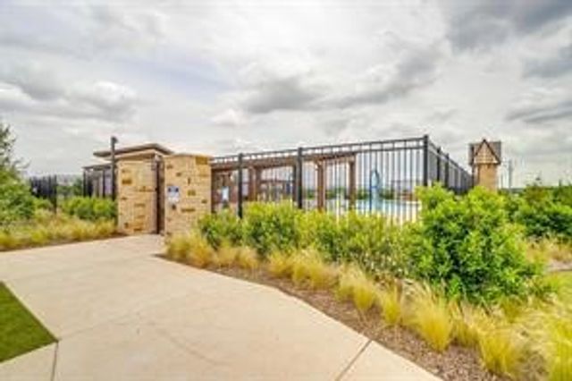 16616 Porterfield Lane, Justin, TX 76247