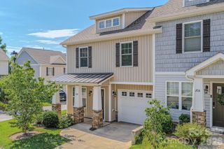 202 Stoney Point Way, Candler, NC 28715