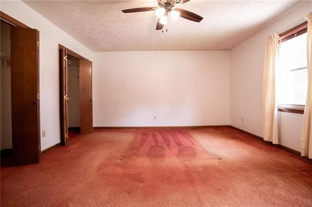 724 Ridge Avenue, Stone Mountain, GA 30083