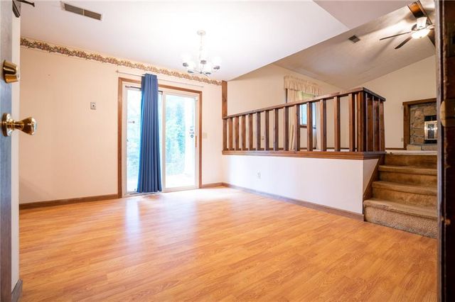 724 Ridge Avenue, Stone Mountain, GA 30083