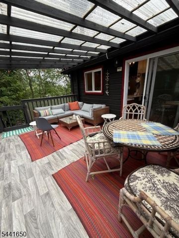 228 Waconia Rd, Vernon Twp., NJ 07422
