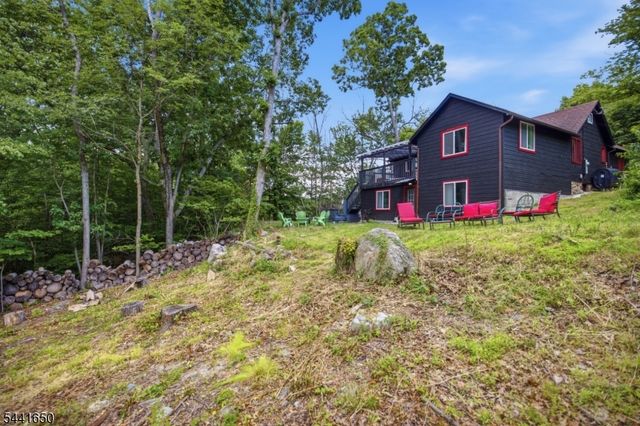 228 Waconia Rd, Vernon Twp., NJ 07422