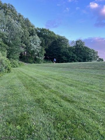 228 Waconia Rd, Vernon Twp., NJ 07422