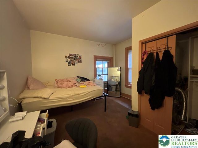 325 8th Street 2, Allentown City, PA 18102