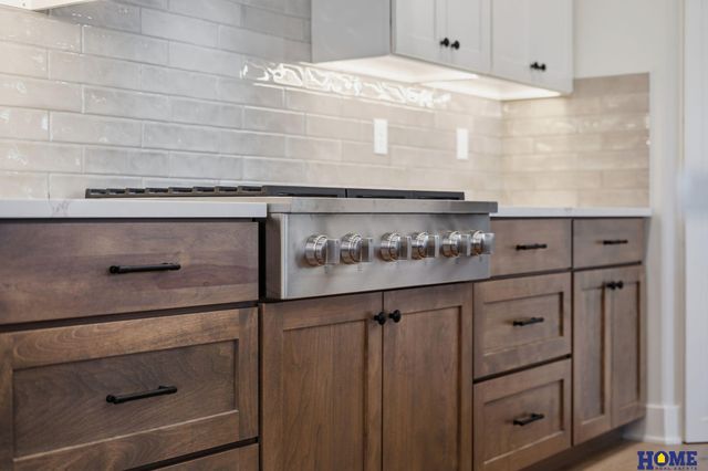 9200 Triana Lane, Lincoln, NE 68520