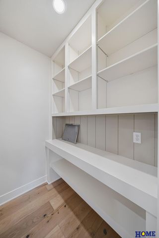 9200 Triana Lane, Lincoln, NE 68520