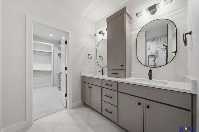 9200 Triana Lane, Lincoln, NE 68520