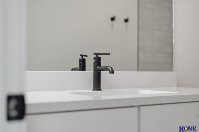 9200 Triana Lane, Lincoln, NE 68520