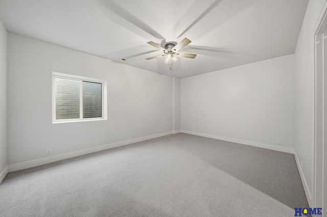 9200 Triana Lane, Lincoln, NE 68520