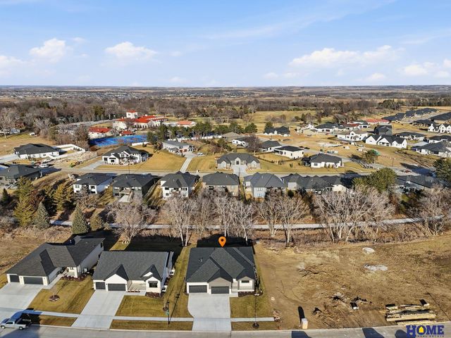 9200 Triana Lane, Lincoln, NE 68520