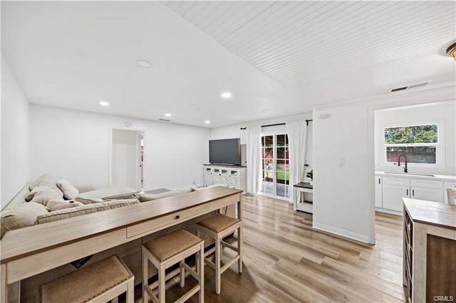 555 E G Street, Ontario, CA 91764
