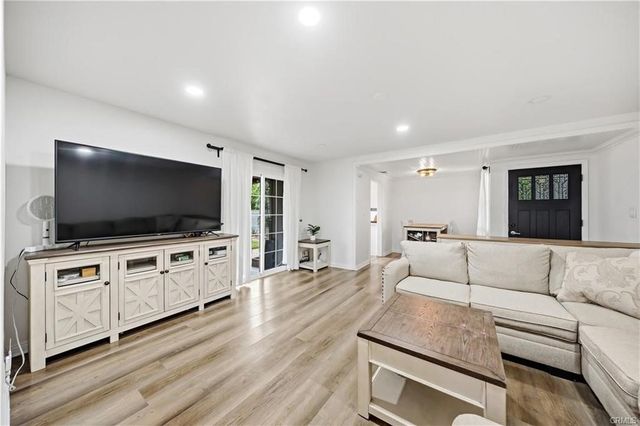 555 E G Street, Ontario, CA 91764