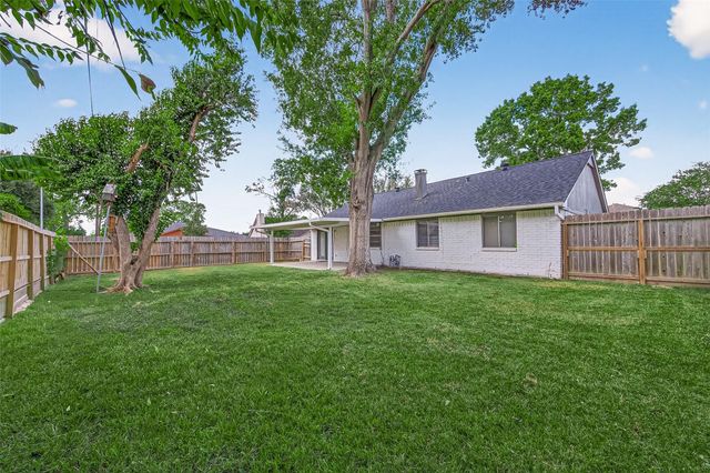 16355 Sierra Grande Drive, Houston, TX 77083