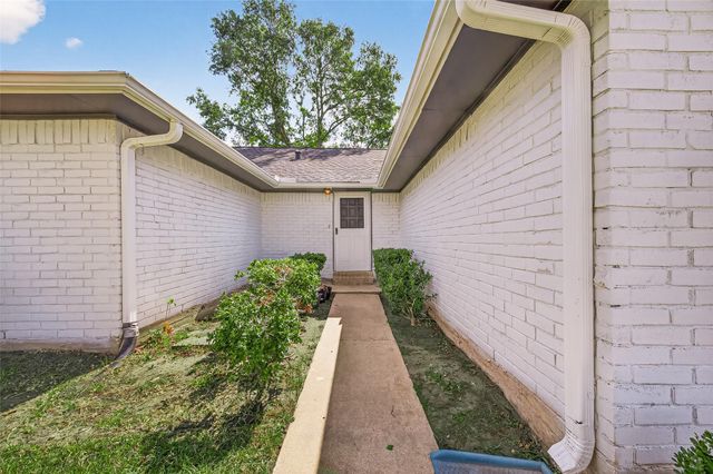 16355 Sierra Grande Drive, Houston, TX 77083