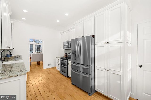 418 BAY CITY RD, Stevensville, MD 21666