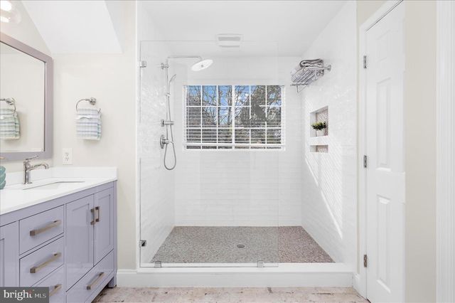 418 BAY CITY RD, Stevensville, MD 21666