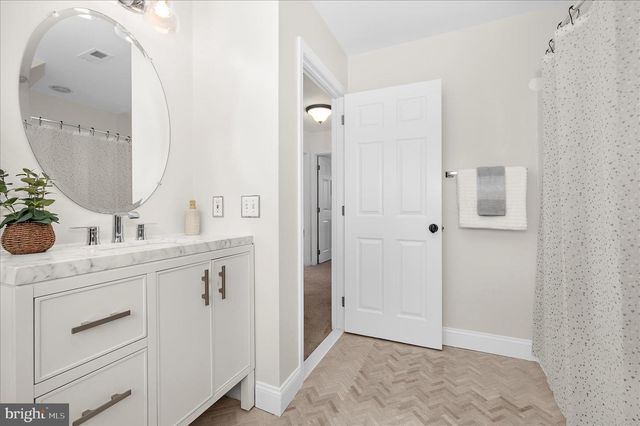 418 BAY CITY RD, Stevensville, MD 21666