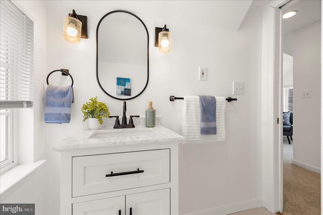 418 BAY CITY RD, Stevensville, MD 21666