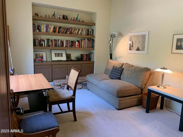 7526 E Club Villa Circle, Scottsdale, AZ 85266