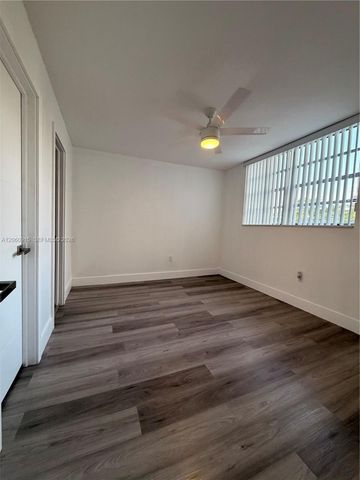 5050 NW 7th St 511, Miami, FL 33126