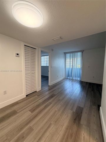 5050 NW 7th St 511, Miami, FL 33126