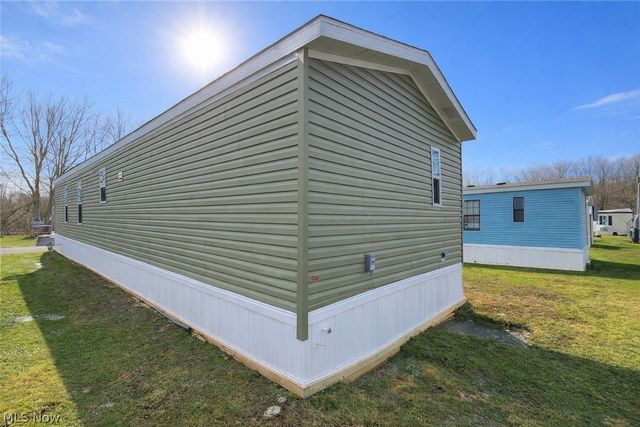 44 Eddie Road, Madison, OH 44057