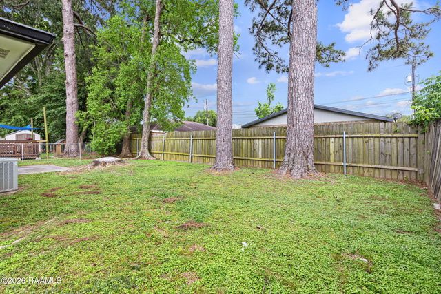 210 Gerald Drive, Lafayette, LA 70503