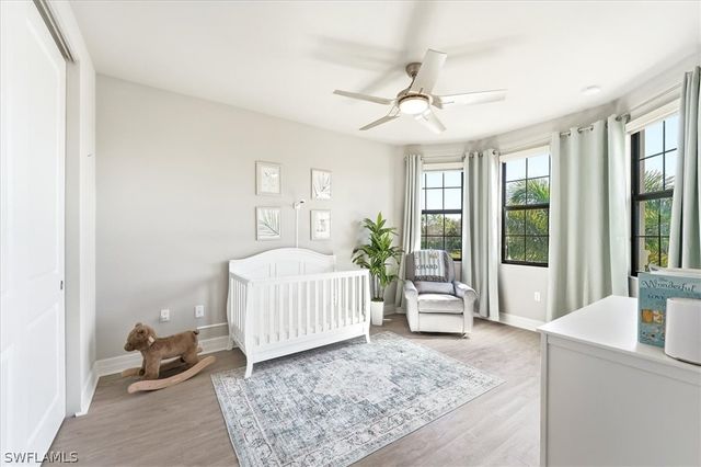 4512 Aurora ST, Naples, FL 34119