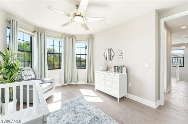 4512 Aurora ST, Naples, FL 34119